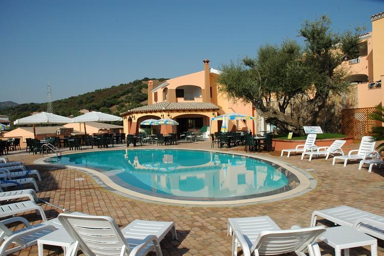 Residenze Li Troni