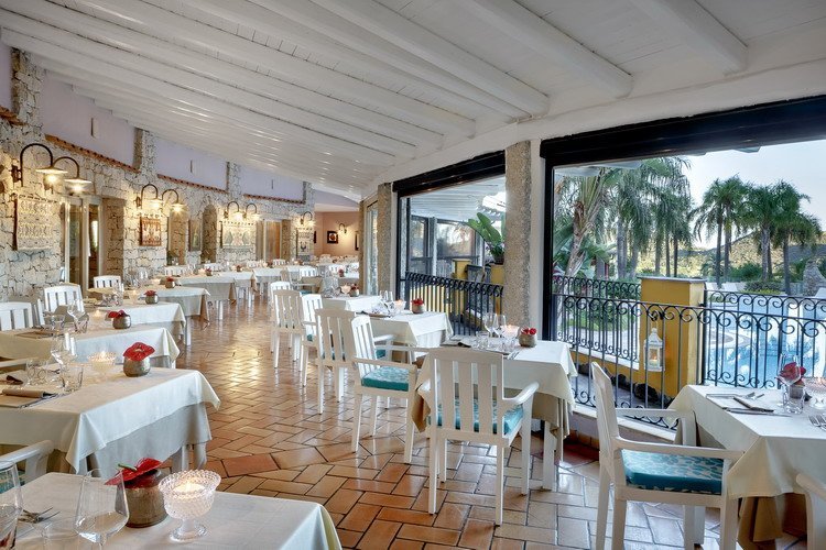 Cruccuris Resort